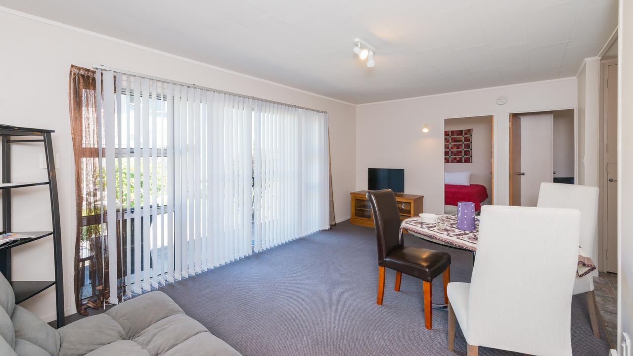 Waitangi Beach Units Экстерьер фото