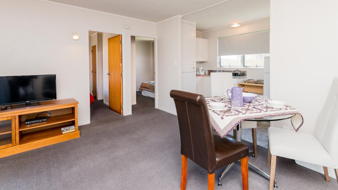 Waitangi Beach Units Экстерьер фото