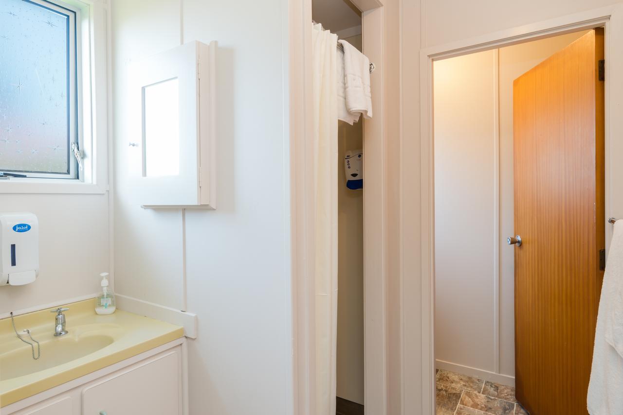 Waitangi Beach Units Экстерьер фото