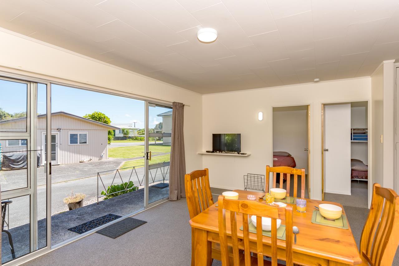 Waitangi Beach Units Экстерьер фото